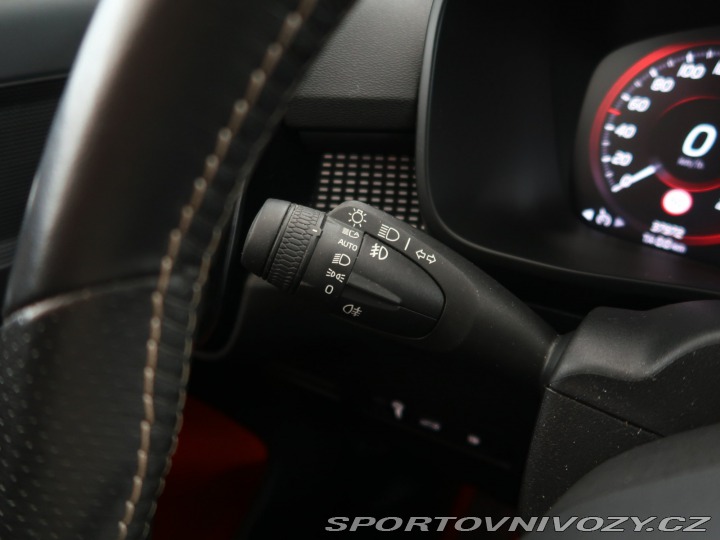 Volvo Ostatní modely XC40 R-Design T5 Recharge 2020