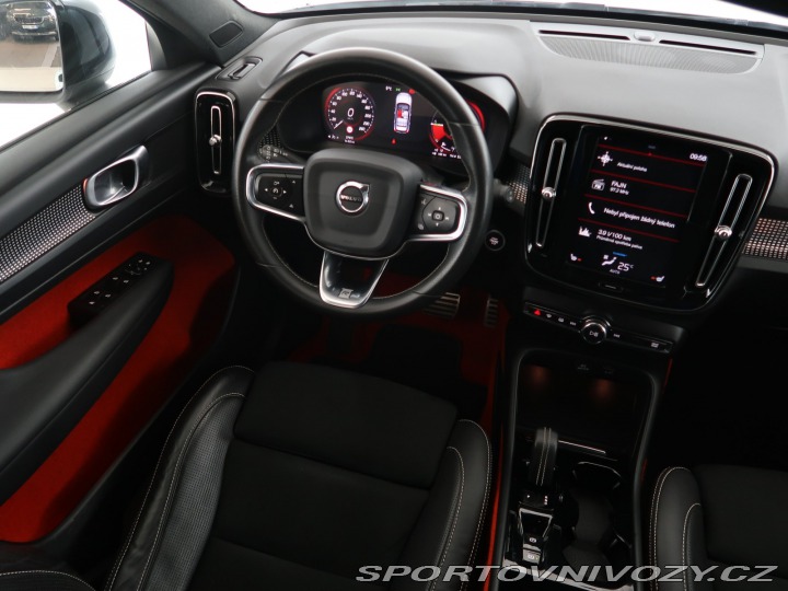 Volvo Ostatní modely XC40 R-Design T5 Recharge 2020