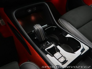 Volvo Ostatní modely XC40 R-Design T5 Recharge 2020