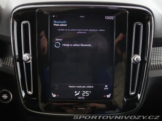 Volvo Ostatní modely XC40 R-Design T5 Recharge 2020