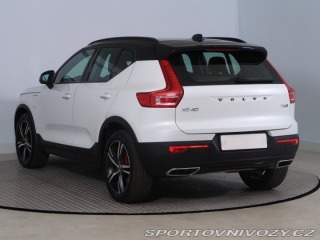 Volvo Ostatní modely XC40 R-Design T5 Recharge 2020