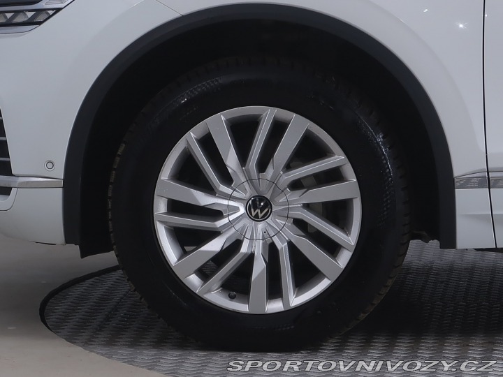 Volkswagen Ostatní modely Touareg  3.0 TDI 2020