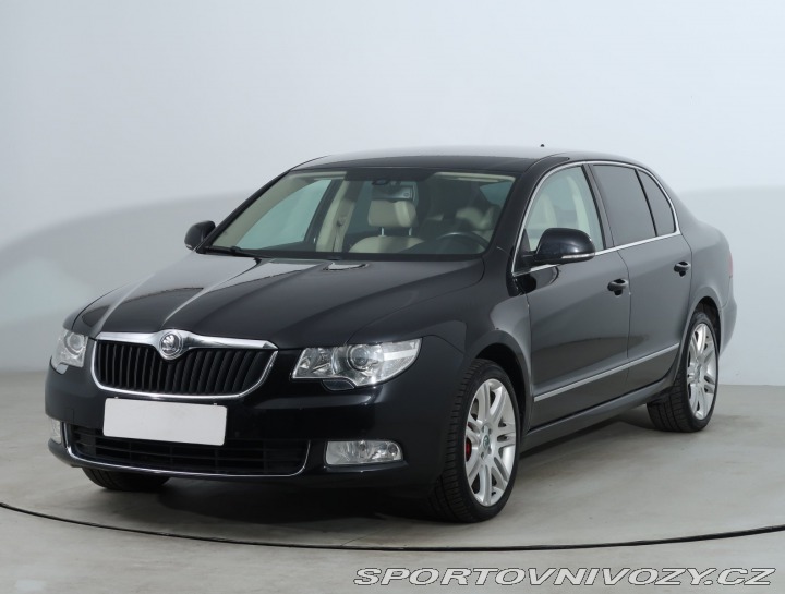 Škoda Superb Elegance 3.6 FSI V6 2011