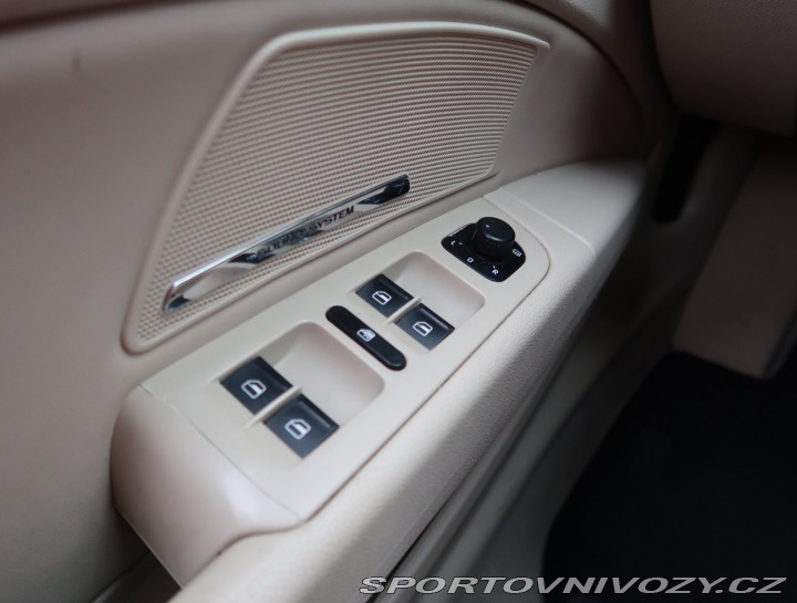 Škoda Superb Elegance 3.6 FSI V6 2011