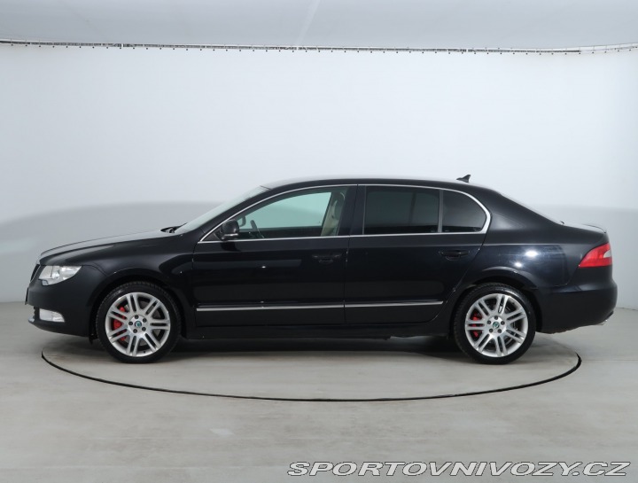 Škoda Superb Elegance 3.6 FSI V6 2011