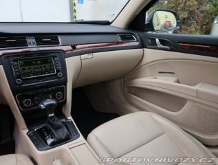 Škoda Superb Elegance 3.6 FSI V6 2011