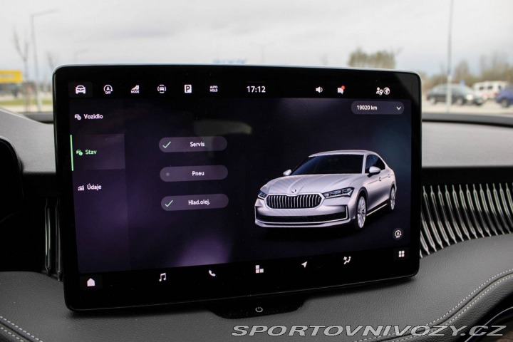 Škoda Superb 2.0 TSI L&K DSG / 19 2024