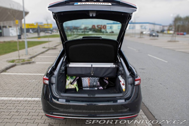 Škoda Superb 2.0 TSI L&K DSG / 19 2024