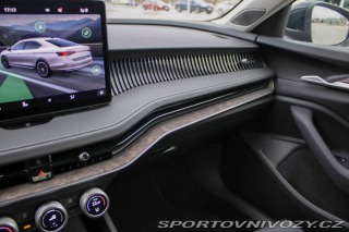Škoda Superb 2.0 TSI L&K DSG / 19 2024