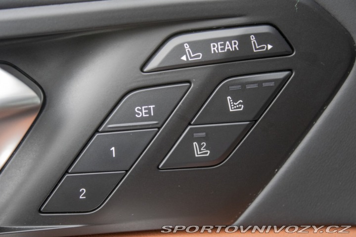 BMW X7 xDrive M60i mHEV A/T 2024