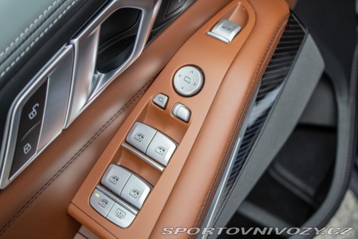 BMW X7 xDrive M60i mHEV A/T 2024