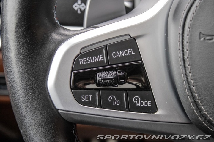 BMW X7 xDrive M60i mHEV A/T 2024