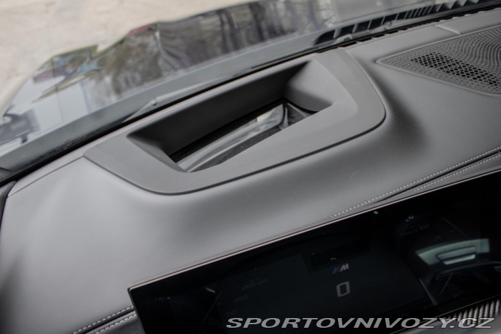 BMW X7 xDrive M60i mHEV A/T 2024