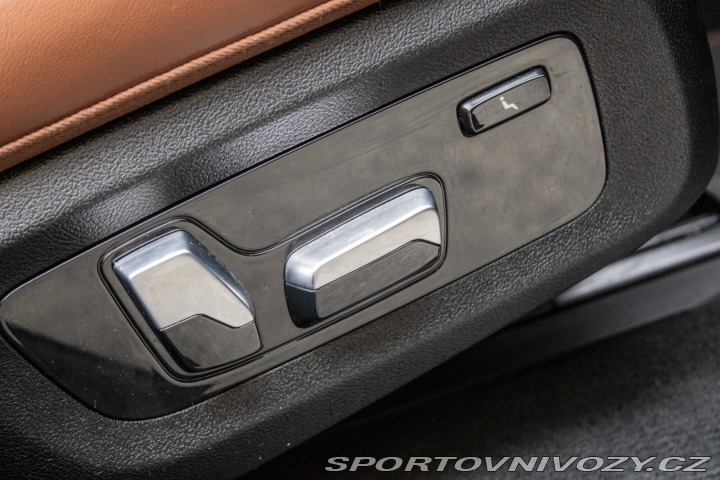 BMW X7 xDrive M60i mHEV A/T 2024