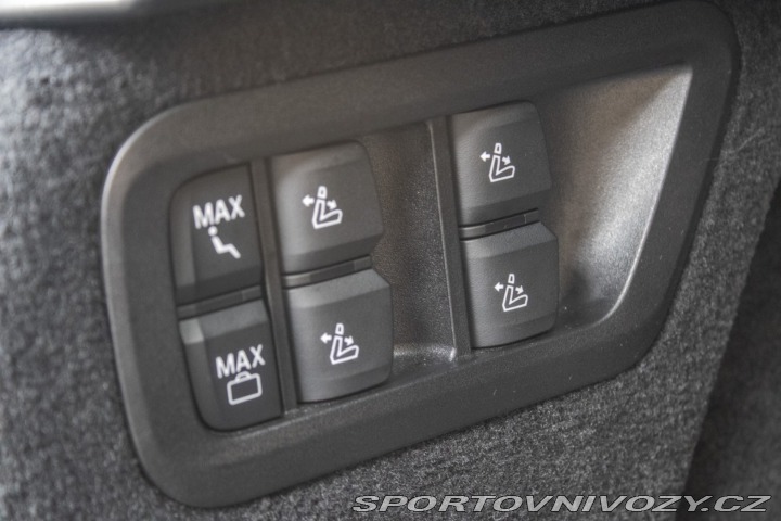 BMW X7 xDrive M60i mHEV A/T 2024