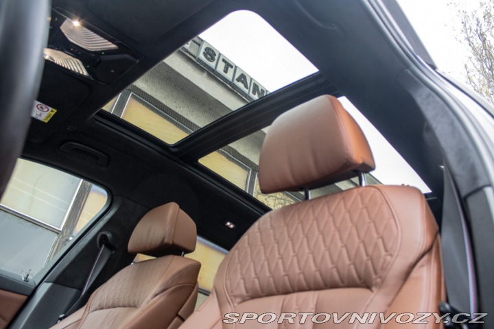 BMW X7 xDrive M60i mHEV A/T 2024