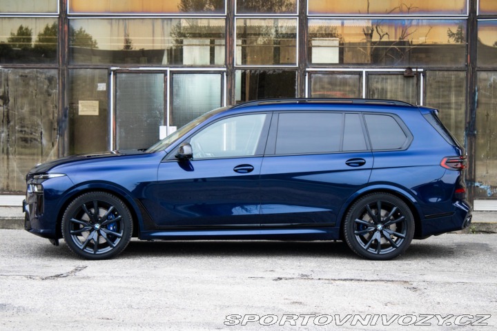 BMW X7 xDrive M60i mHEV A/T 2024