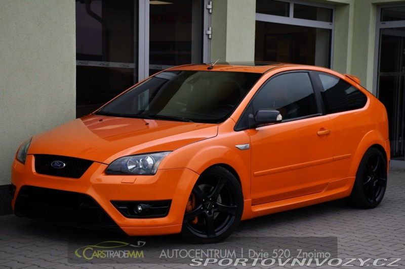 Ford Focus ST 2.5 ST REMUS RECARO VYHŘ.