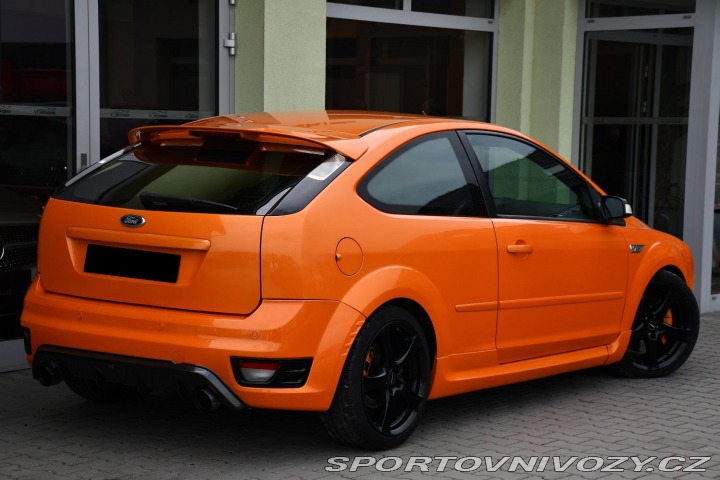 Ford Focus ST 2.5 ST REMUS RECARO VYHŘ. 2006