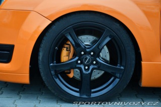 Ford Focus ST 2.5 ST REMUS RECARO VYHŘ. 2006