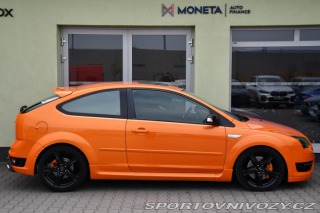 Ford Focus ST 2.5 ST REMUS RECARO VYHŘ. 2006