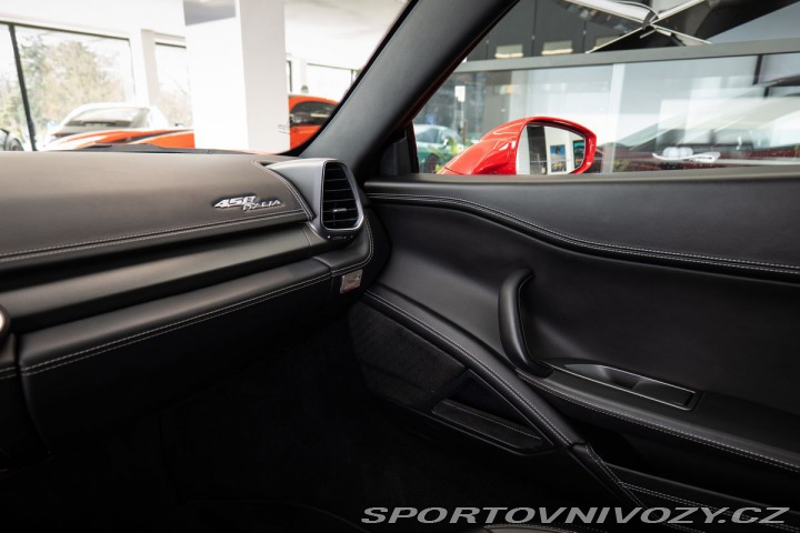 Ferrari 458 Italia 2010