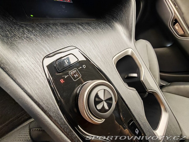 Lexus Ostatní modely 500e Prestige 1800