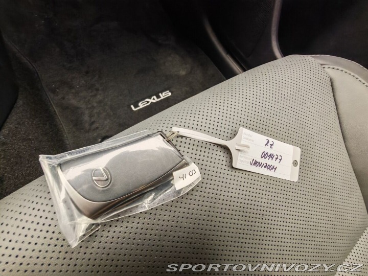 Lexus Ostatní modely 500e Prestige 1800