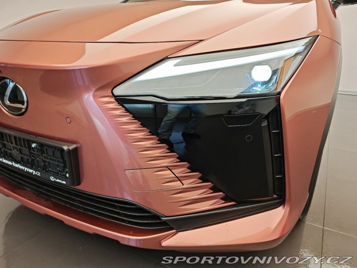 Lexus Ostatní modely 500e Prestige 1800
