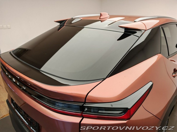 Lexus Ostatní modely 500e Prestige 1800