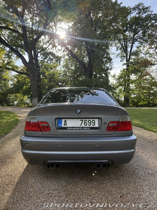 BMW M3 CSL 2003