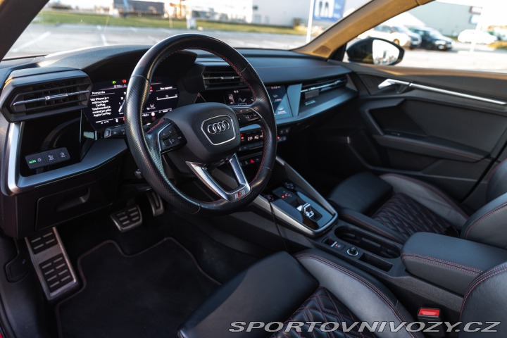 Audi S3 sedan 228 kW quattro 2021