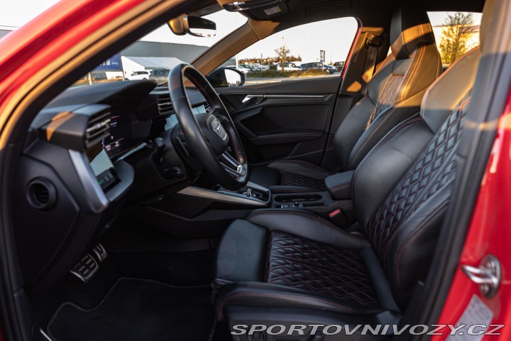 Audi S3 sedan 228 kW quattro 2021