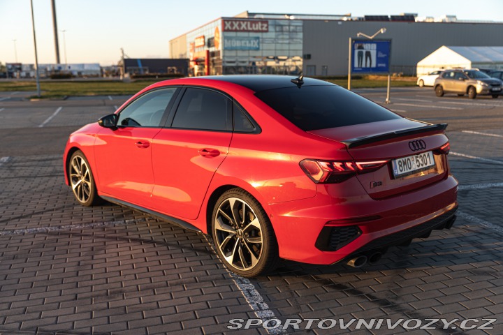 Audi S3 sedan 228 kW quattro 2021