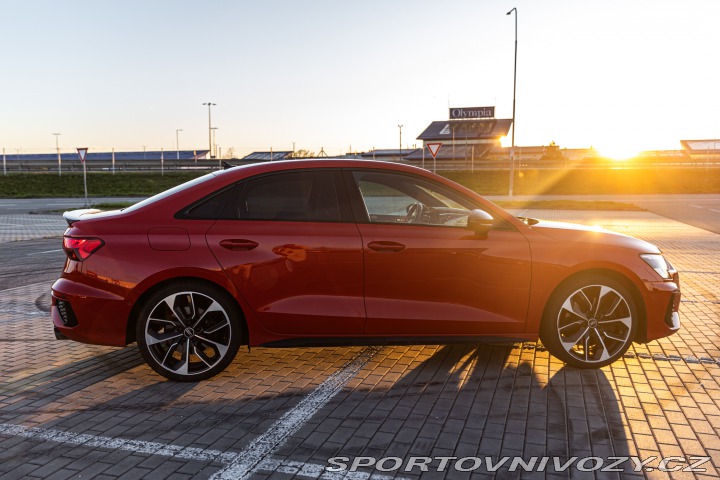 Audi S3 sedan 228 kW quattro 2021
