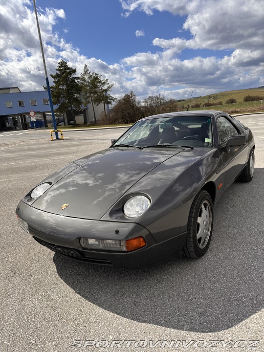 Porsche 928 Porsche 928 S4 1988