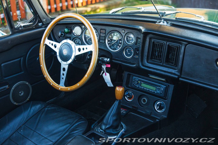 MG MGB 1977