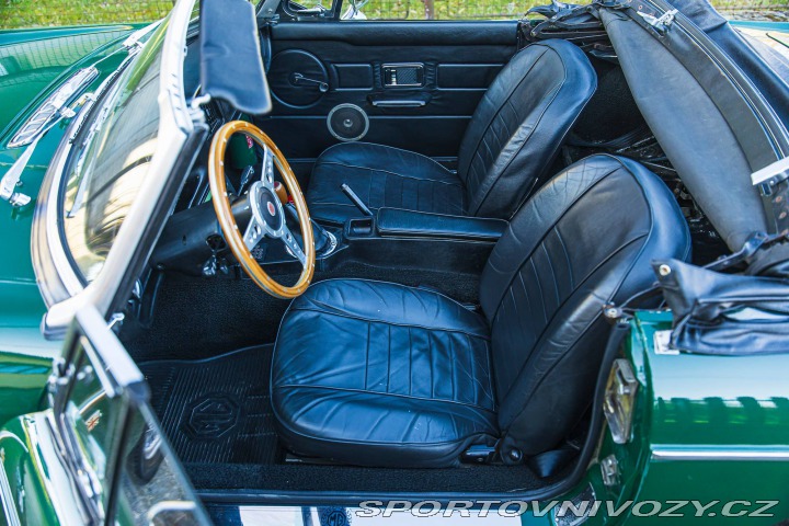 MG MGB 1977