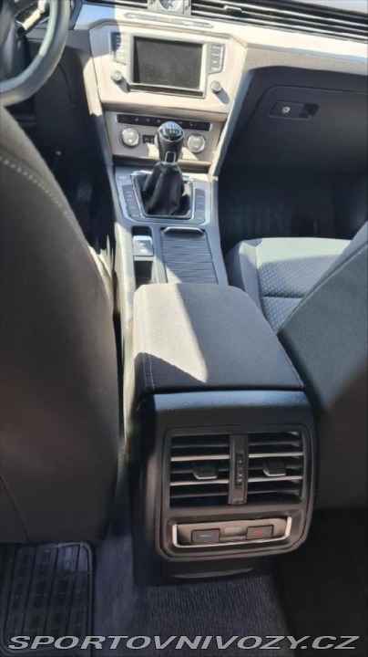 Volkswagen Ostatní modely Passat 2,0 2015