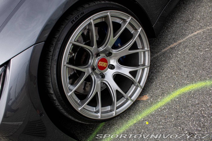 BMW M4 F82 / M/T 6 / ZÁRUKA / A 2015