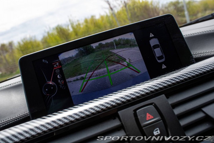 BMW M4 F82 / M/T 6 / ZÁRUKA / A 2015