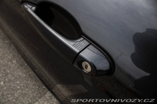 BMW M4 F82 / M/T 6 / ZÁRUKA / A 2015