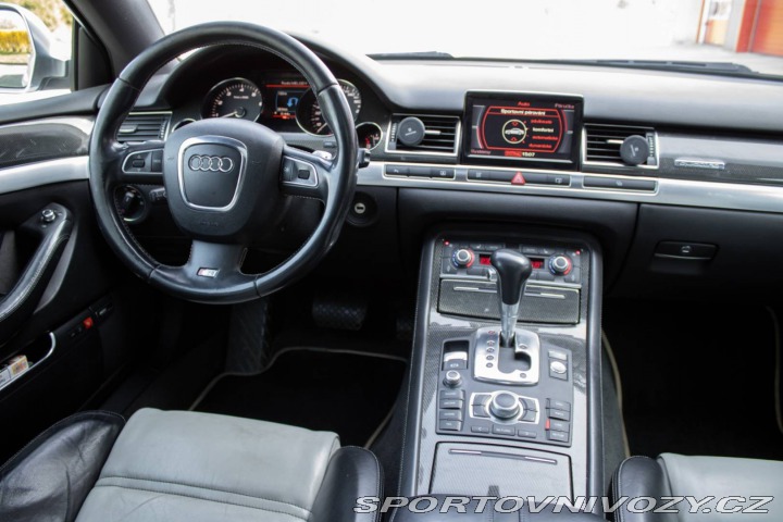 Audi S8 5.2 FSI V10 quattro tipt 2008