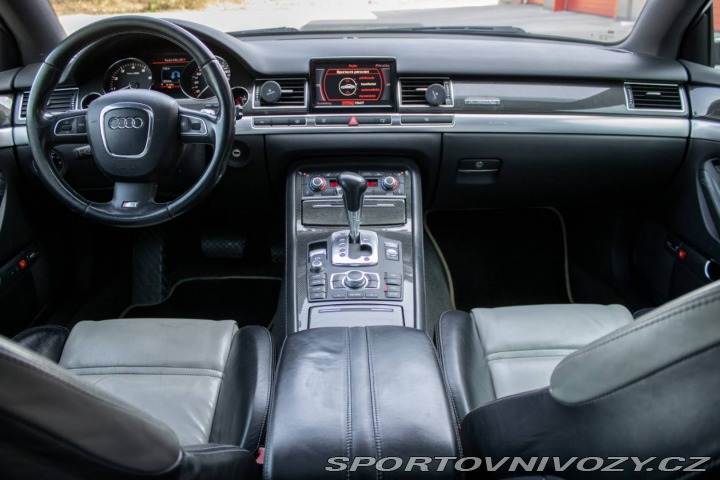 Audi S8 5.2 FSI V10 quattro tipt 2008