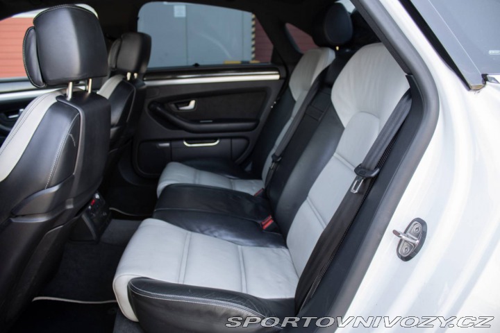 Audi S8 5.2 FSI V10 quattro tipt 2008