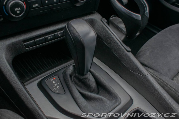 BMW X1 23d xDrive 6A/T / AJ NA 2011