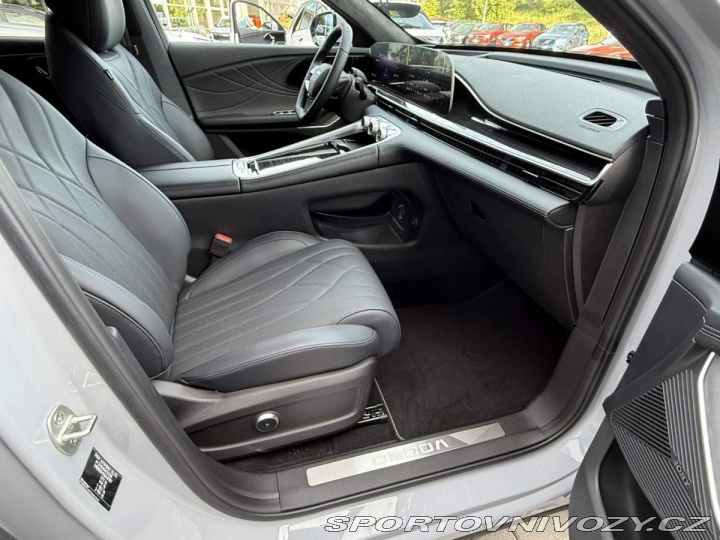 Ostatní značky Ostatní modely Omoda 9 Premium 1.5t GDI SHS AWD 2025