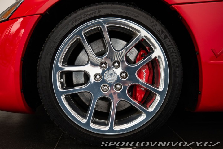 Dodge Viper SRT-10 Manuál/V10/Alpine 2006