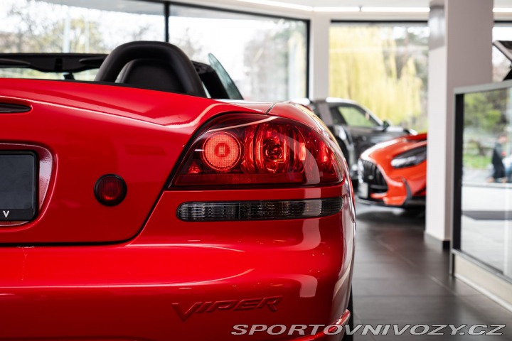 Dodge Viper SRT-10 Manuál/V10/Alpine 2006