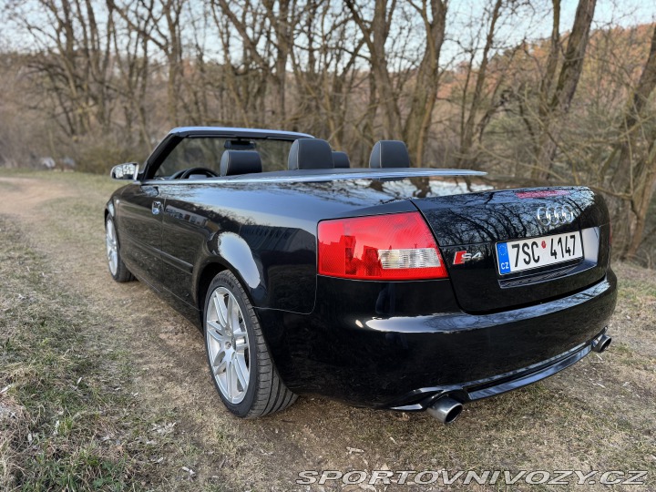 Audi S4 2004